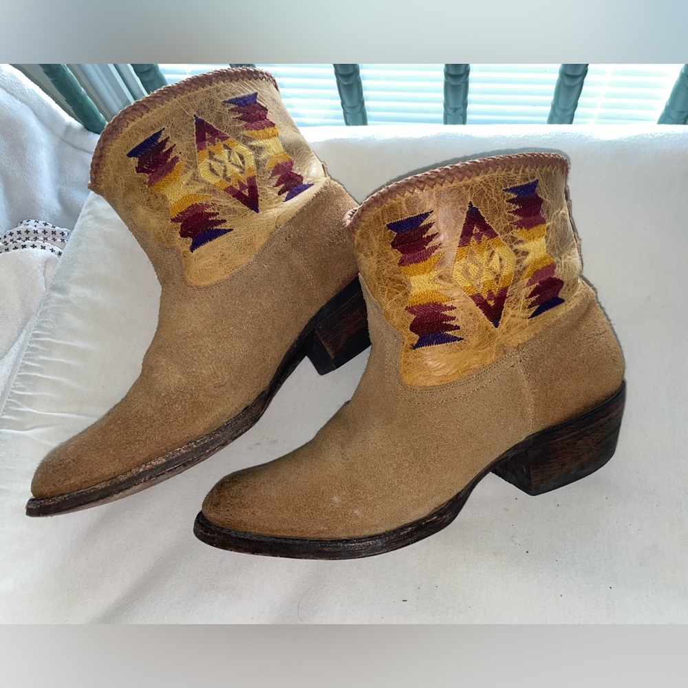 Stylish Tan Suede Leather Ankle Booties with Cute Aztec Embroidery